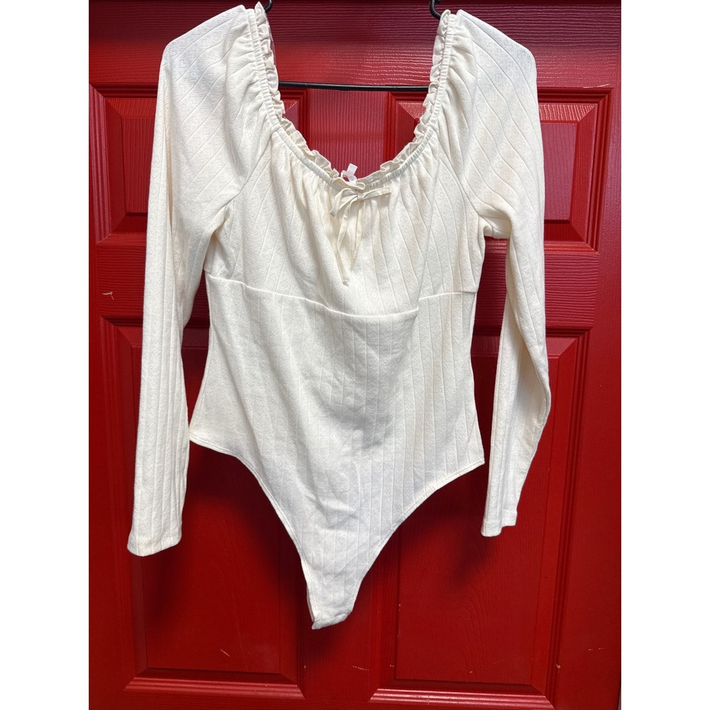 Celebrity Pink Cream Pointelle Heart Long Sleeve Bodysuit Ruffle Neck Large